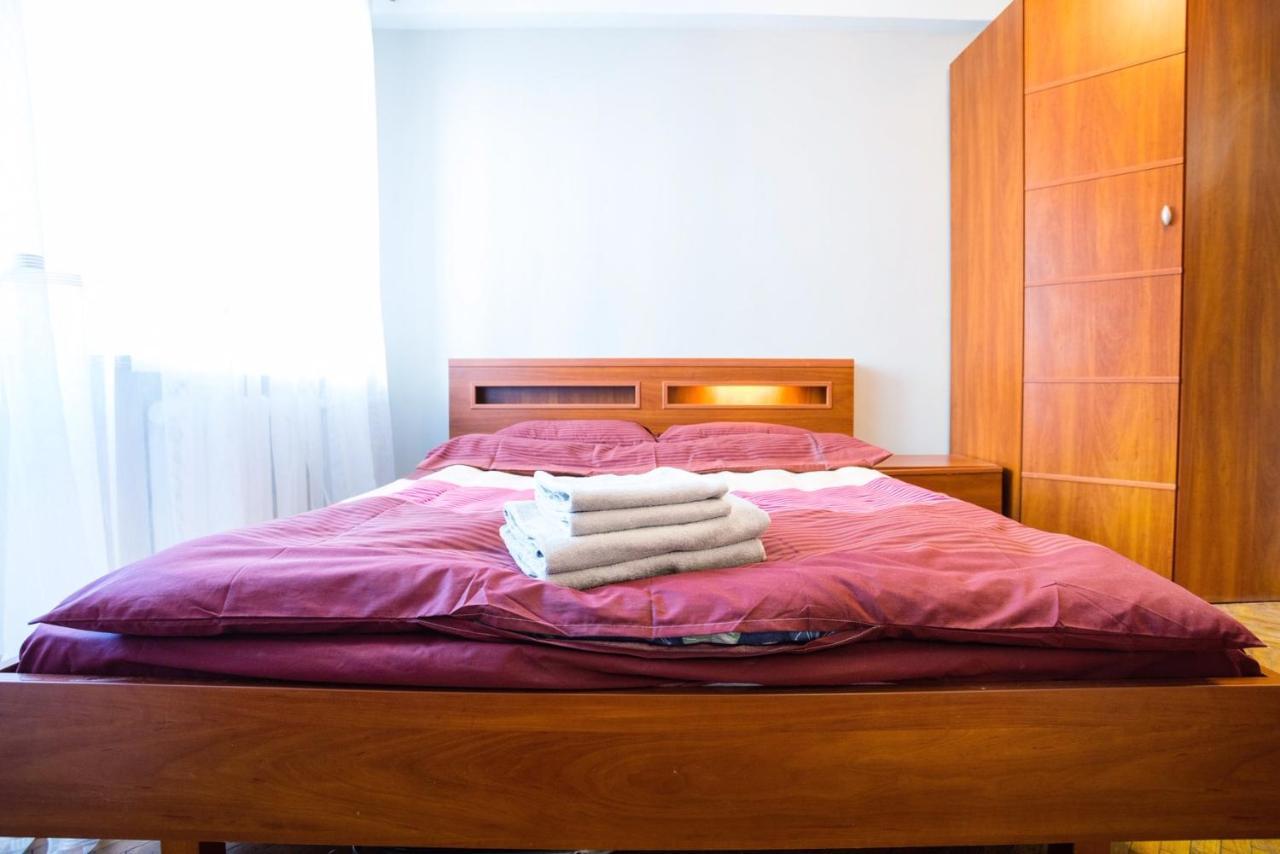 كييف Apartment Near Metro Pecherskaya المظهر الخارجي الصورة