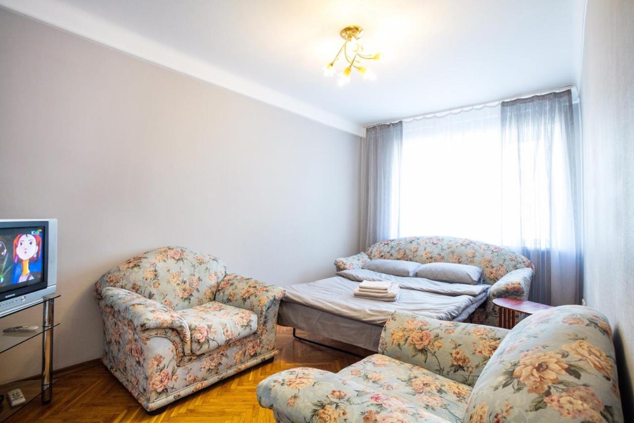 كييف Apartment Near Metro Pecherskaya المظهر الخارجي الصورة