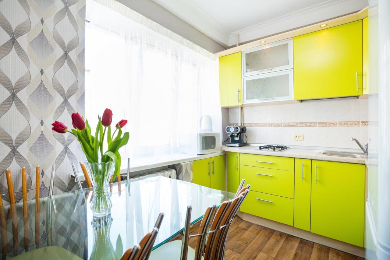 كييف Apartment Near Metro Pecherskaya المظهر الخارجي الصورة